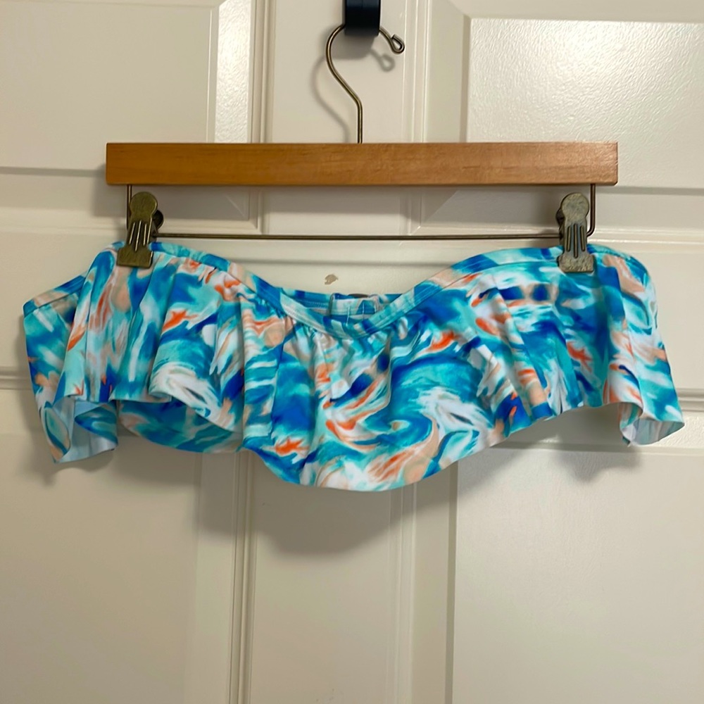 Hollister off-the-shoulder bikini top